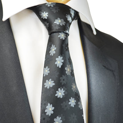 Black and White Floral Men's Necktie Paul Malone Ties - Paul Malone.com