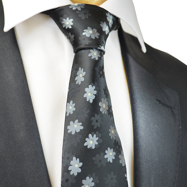 Black and White Floral Men's Necktie Paul Malone Ties - Paul Malone.com