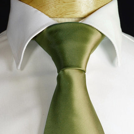 Solid Green Necktie and Pocket Square Paul Malone Ties - Paul Malone.com
