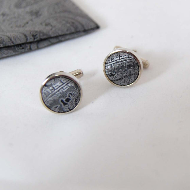 Silver Gray Paisley Tuxedo Vest Set Paul Malone Vest - Paul Malone.com